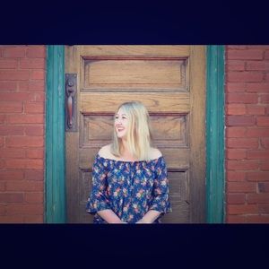 Meet your Posher, Nikki